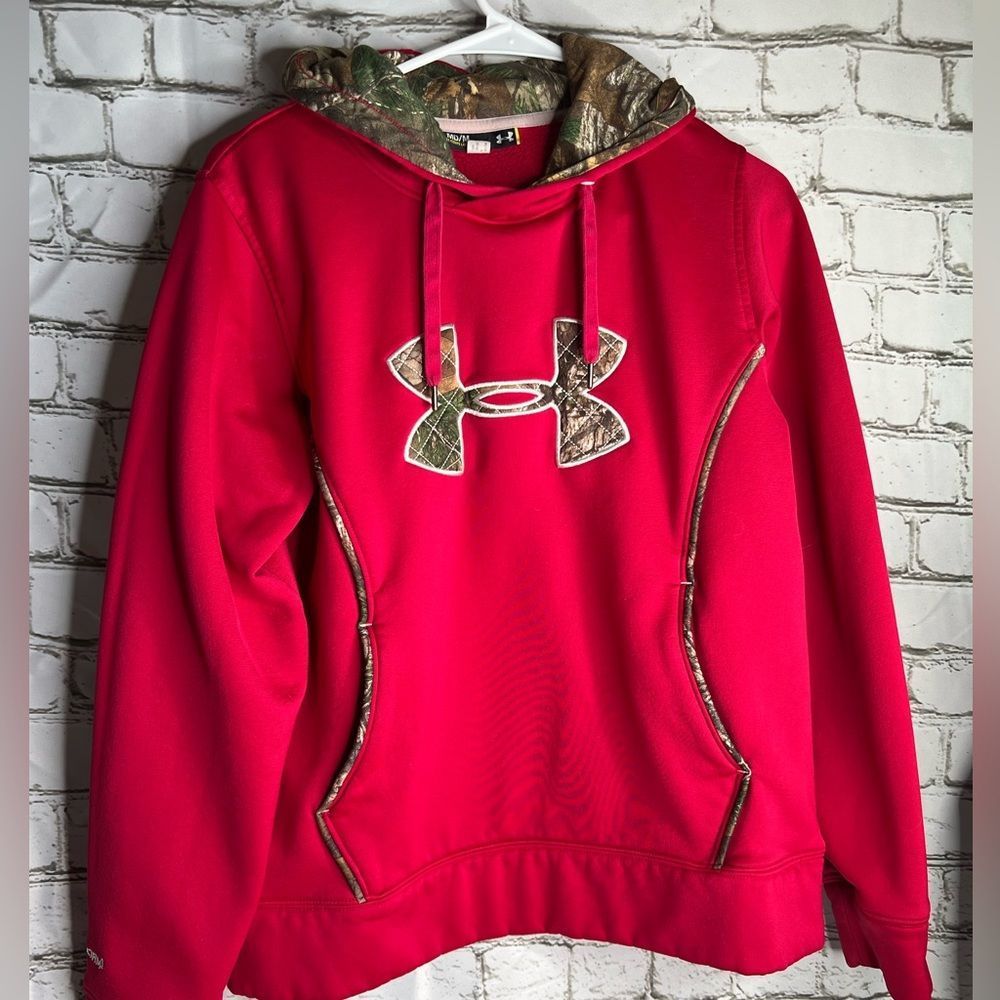 Women’s M Under Armor Red or Hot Pink Sweatshirt Hoodie